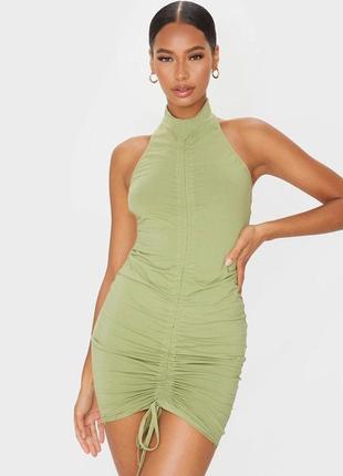 Платье prettylittlething с этикеткой