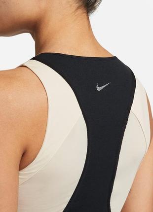 Nike yoga dri-fit luxe майка топ infinalon для йоги кроп топ лиф бра бюст новая оригинал3 фото