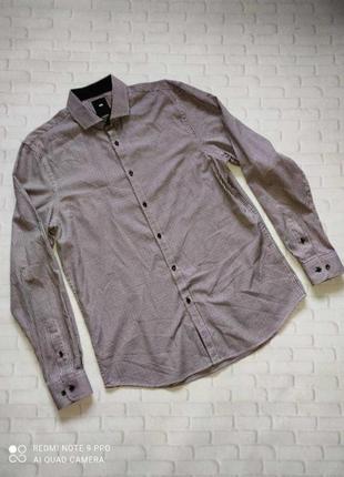 Рубашка в гусиную лапку приталенная