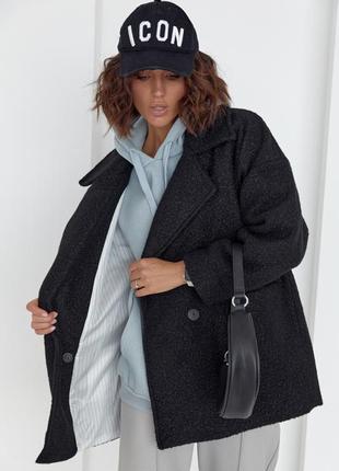 Укорочене двобортне жіноче пальто колір:чорний4 фото