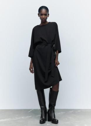 Невероятное платье с поясом от zara, размер m