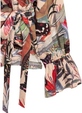 Шикарная блуза на запах из вискозы в цветочный принт от h&m,p.402 фото
