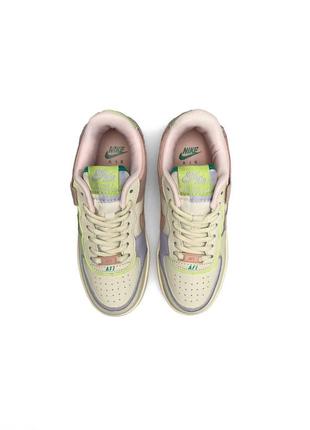 Жіночі кросівки nike air force 1 shadow beige pink5 фото