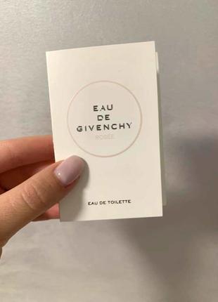 Givenchy eau de givenchy rosee туалетная вода пробник 1 мл