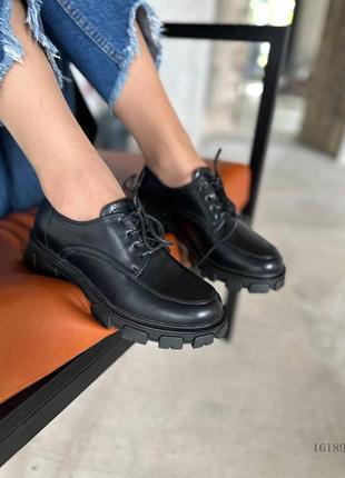 Распродажа черные очень стильные туфли - лоферы - ботинки на шнуровке6 фото