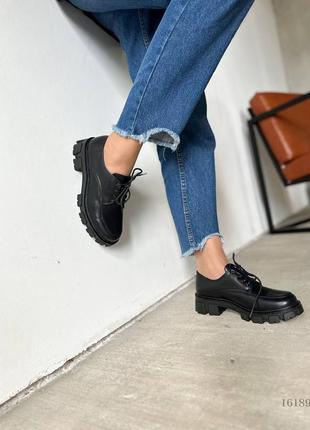 Распродажа черные очень стильные туфли - лоферы - ботинки на шнуровке3 фото