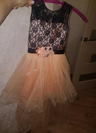 Нарядное, выпускное платье со шлейфом девочке 7-8-9 л 122-128-134 см2 фото