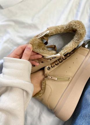 Кроссовки mcqueen beige fur5 фото