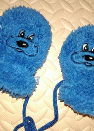 Варежки с вышивкой