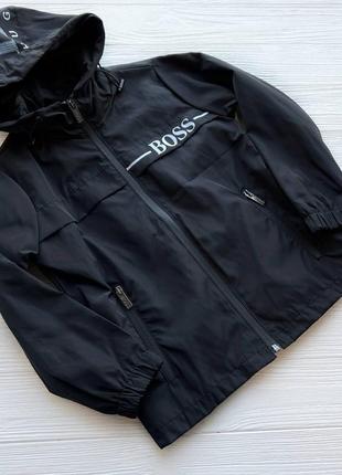 Куртка ветровка цвета черного на мальчика. производитель туречна.1 фото