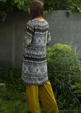 Етнічна сукня-туніка з натурального шовку5 фото