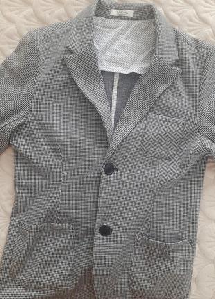 Трикотажный пиджак 12р, итальялия1 фото