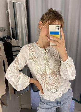 Біла молочна блуза вишиванка zara