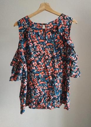 Цветочная блуза с открытыми плечами с воланом f&f3 фото