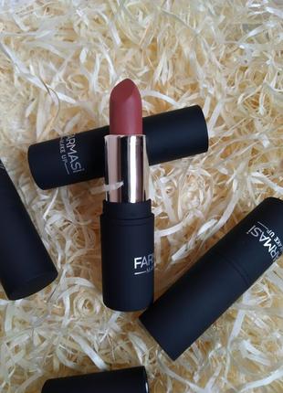 Матовая помада matte rouge,