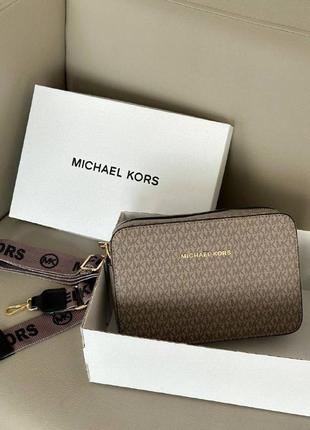 Женский сумка из эко-кожи michael kors  молодежная, городская, брендовая сумка10 фото