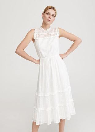 Кружевное белое нарядное платье миди