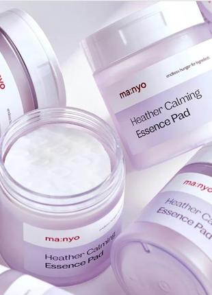 Педы успокаивающие с экстрактом вереска manyo heather calming essence pad