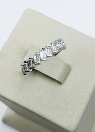 Кольцо серебряное с кубическим цирконием "дорожка" 18 1,43 г