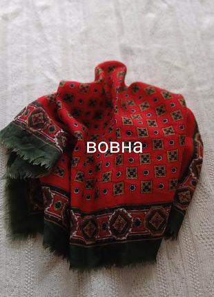 Интересный платок шерсть