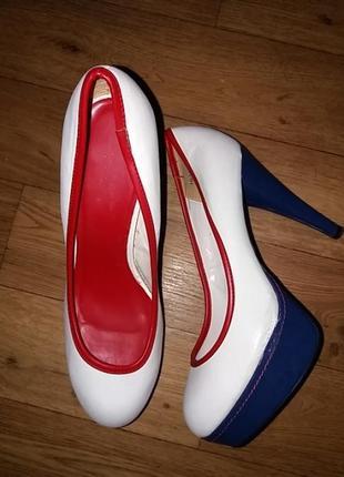 Туфли трехцветные
