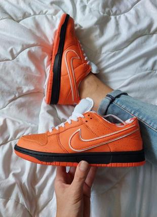 Жіночі кросівки nike sb dunk low orange lobster