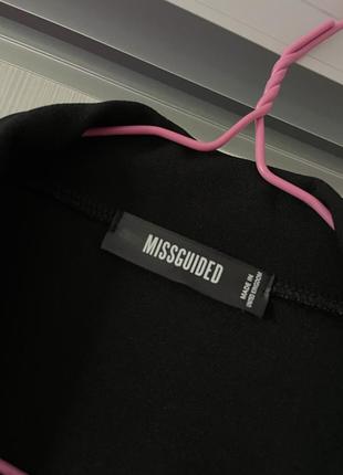 Чёрное платье на запах missguided5 фото