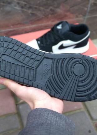 Nike air jordan 1 low black & white2 фото