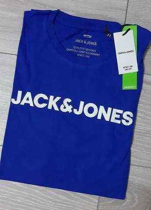 Классическая футболка от датского бренда jack&jones