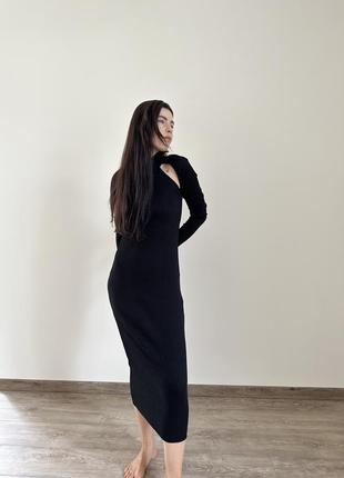 Платье черное в рубчик zara m