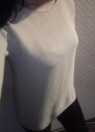 Класний м'який светр esmara