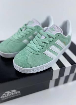 Кроссовки adidas gazelle женские adidas samba кожа замша адидас весна жіночі кросівки адідас інікі весна4 фото