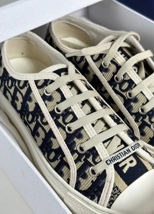 Кеды женские с вишивкой брендовые в стиле dior