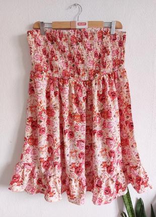 Шифоновое платье бандо в цветочный принт