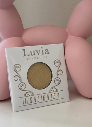 Luvia highlighter хайлайтер для макіяжу1 фото