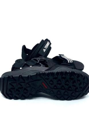 Оригінальні сандалі adidas terrex2 фото