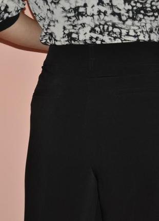 Идеальные базовые черные брюки со стрелками с&a4 фото