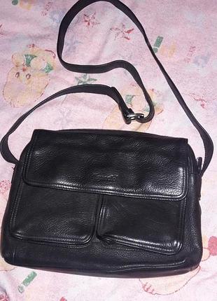 Кожаная классная сумка tignanello