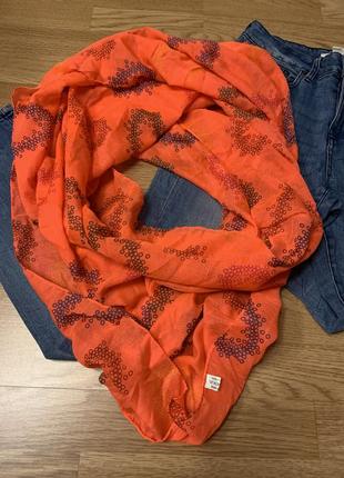 Крутой яркий шарф-хомут accessorize, легкий шарфик в сердечки2 фото