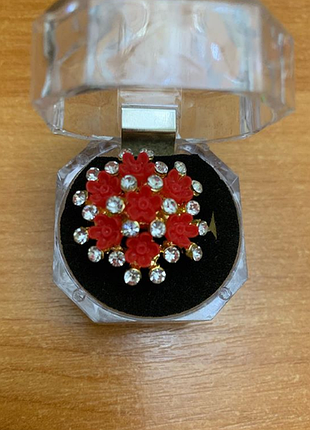 Кільце жіноче масивне з квіткою