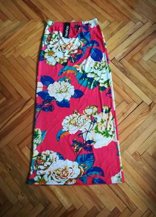 Яскрава спідниця міді квітковий принт boohoo