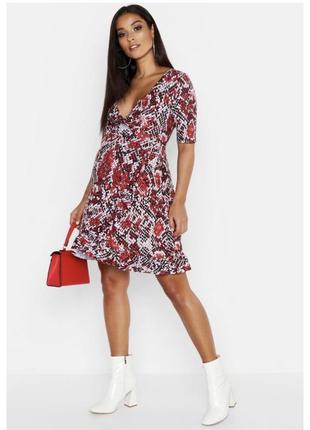 Платье boohoo