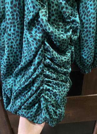 Платье зеленый леопард6 фото