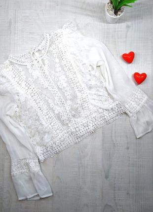 Женская нарядная белая блузка шифон