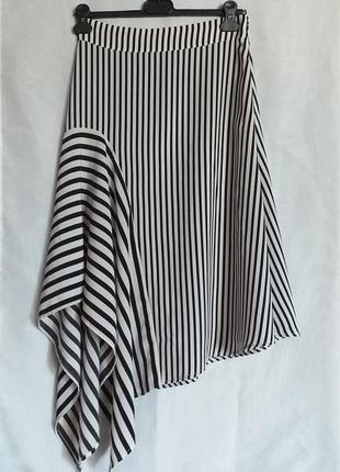 Стильная ассиметричная юбка в чёрно - белую полоску monki