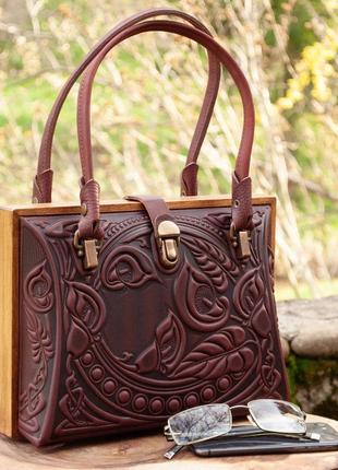 Авторская кожаная сумка ручной работы с тиснением бордовая | деловая кожаная сумка женская, саквояж