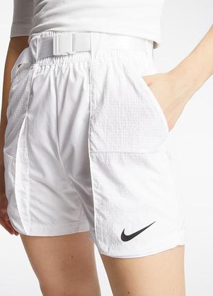 Nike женские фирменные шорты на высокой посадке с ремешком