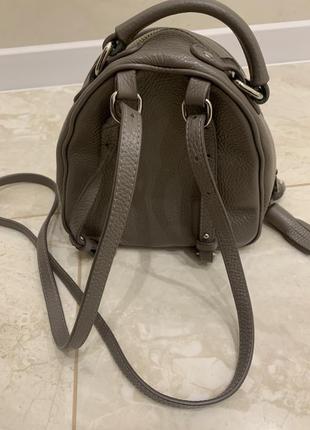 Жіноча сумка рюкзак fidelitti шкіряна4 фото