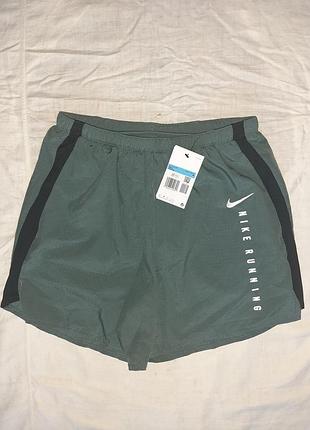 Nike оригинал шорты, спортивныетрусы
