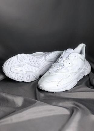 Adidas ozweego white - знижка